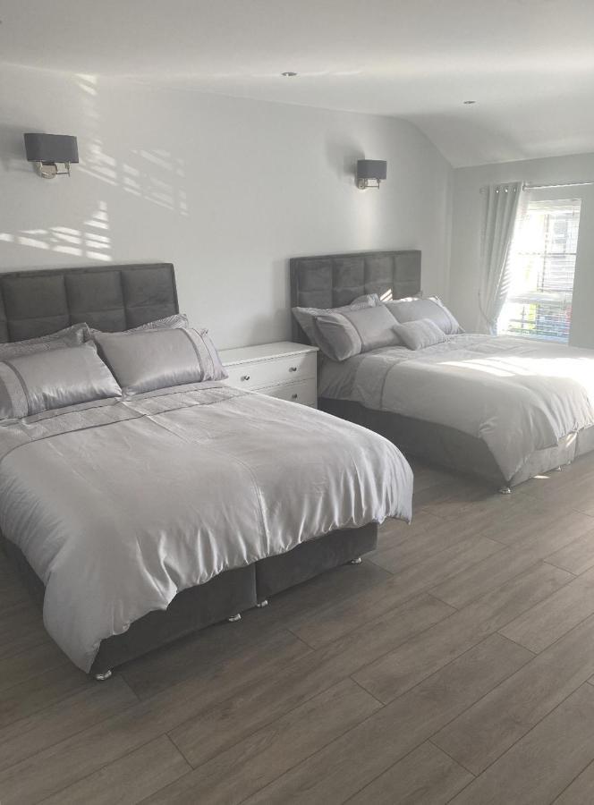 Modern 3-Bed Apartment In Magherafelt Sleeps 8 المظهر الخارجي الصورة